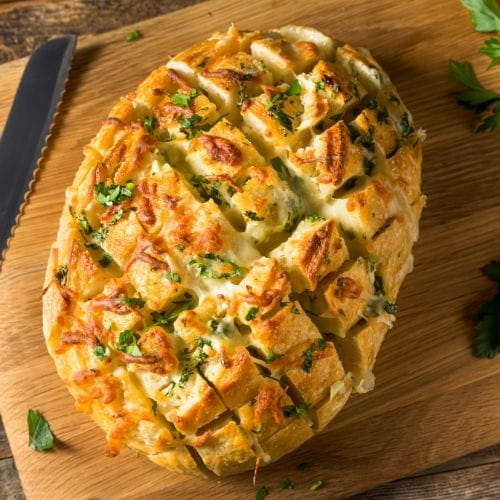 Garlic Herb Pull-Apart Bread